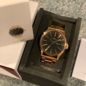 Nixon Sentry SS all gold/black